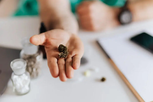 Are There Guidelines for Using 7-Hydroxy Kratom Safely?