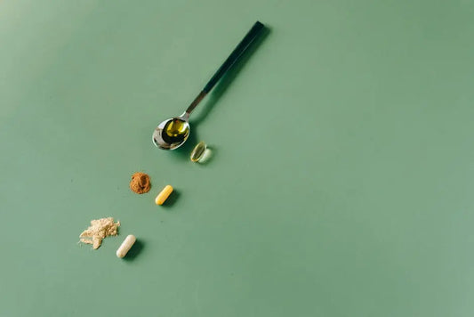What is 7-hydroxy kratom and how does it work?